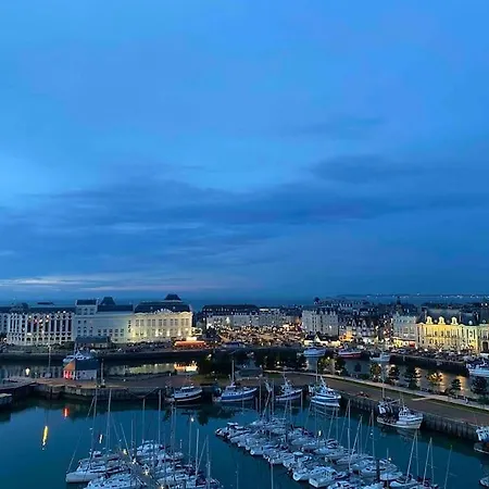 Deauville, Superbe F4 - Marina - Double Expo Vue Rare ! Apartmán Deauville