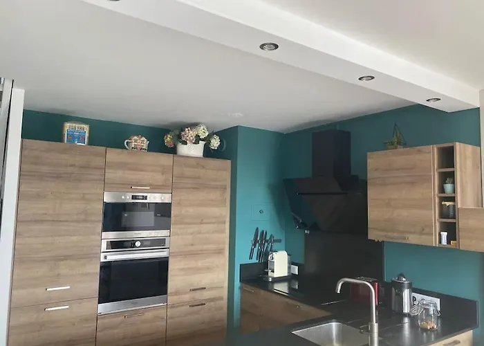 Deauville, Superbe F4 - Marina - Double Expo Vue Rare ! *